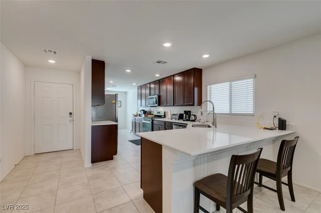 1723 Deep Valley, North Las Vegas, NV 89084