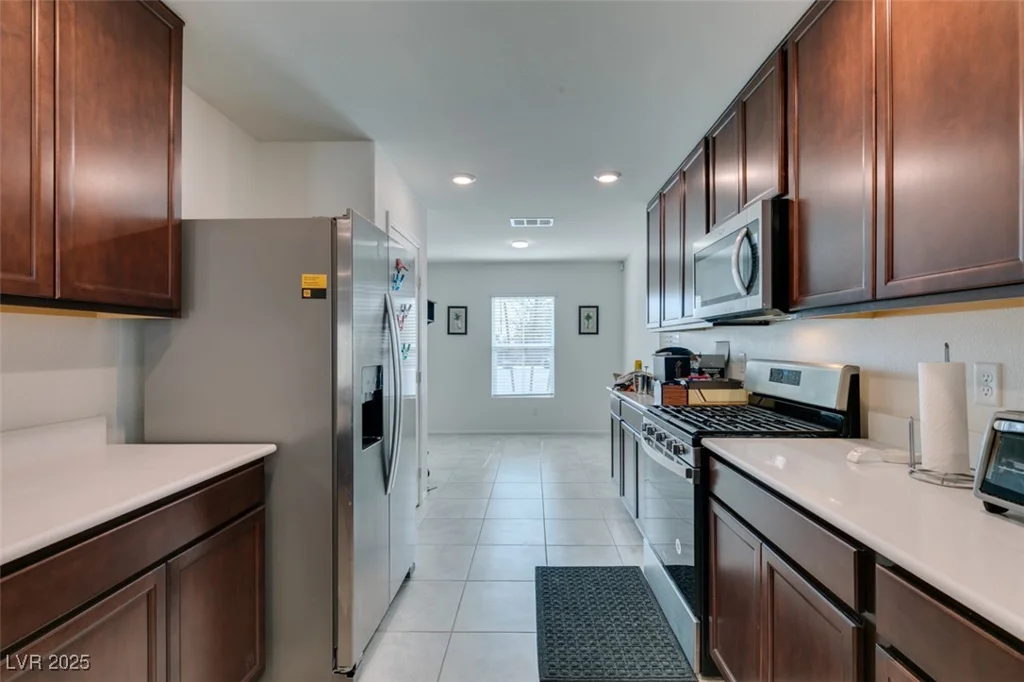 1723 Deep Valley, North Las Vegas, NV 89084