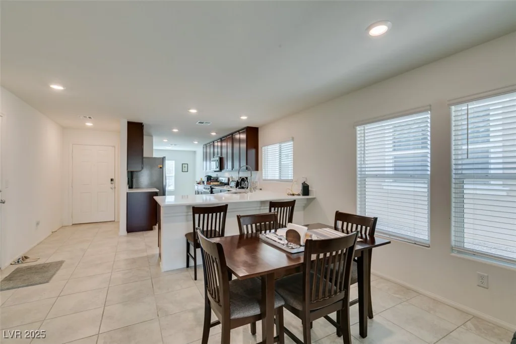 1723 Deep Valley, North Las Vegas, NV 89084