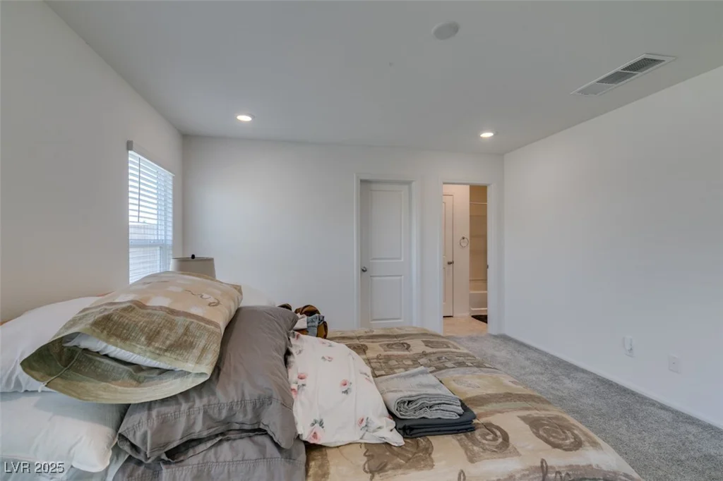 1723 Deep Valley, North Las Vegas, NV 89084