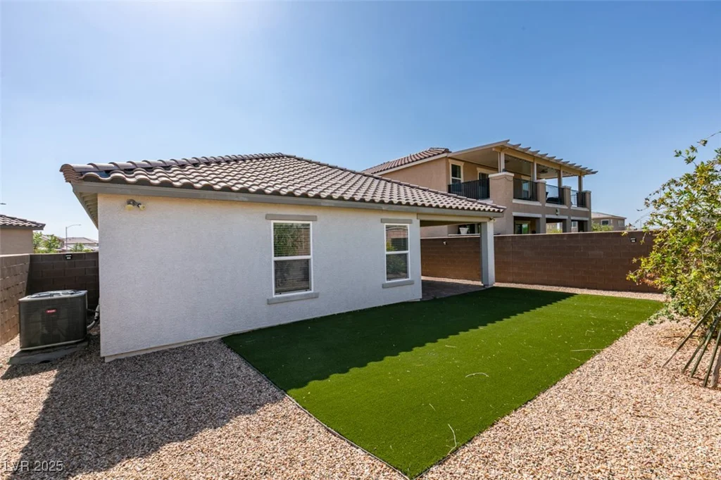 1723 Deep Valley, North Las Vegas, NV 89084