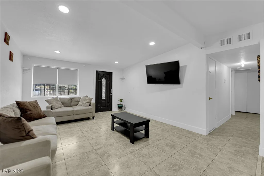 1724 Palora, Las Vegas, NV 89169