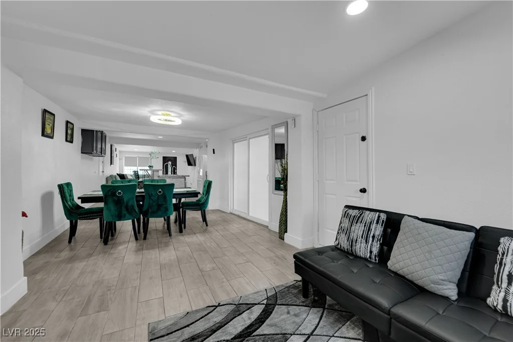 1724 Palora, Las Vegas, NV 89169