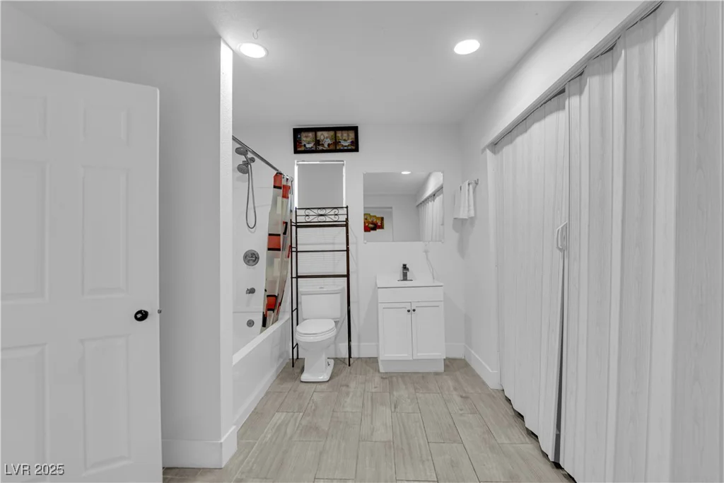 1724 Palora, Las Vegas, NV 89169
