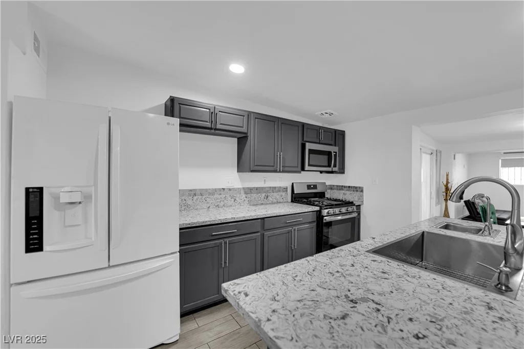 1724 Palora, Las Vegas, NV 89169