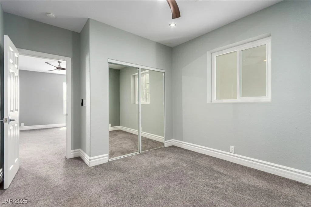 485 Robindale, Las Vegas, NV 89123