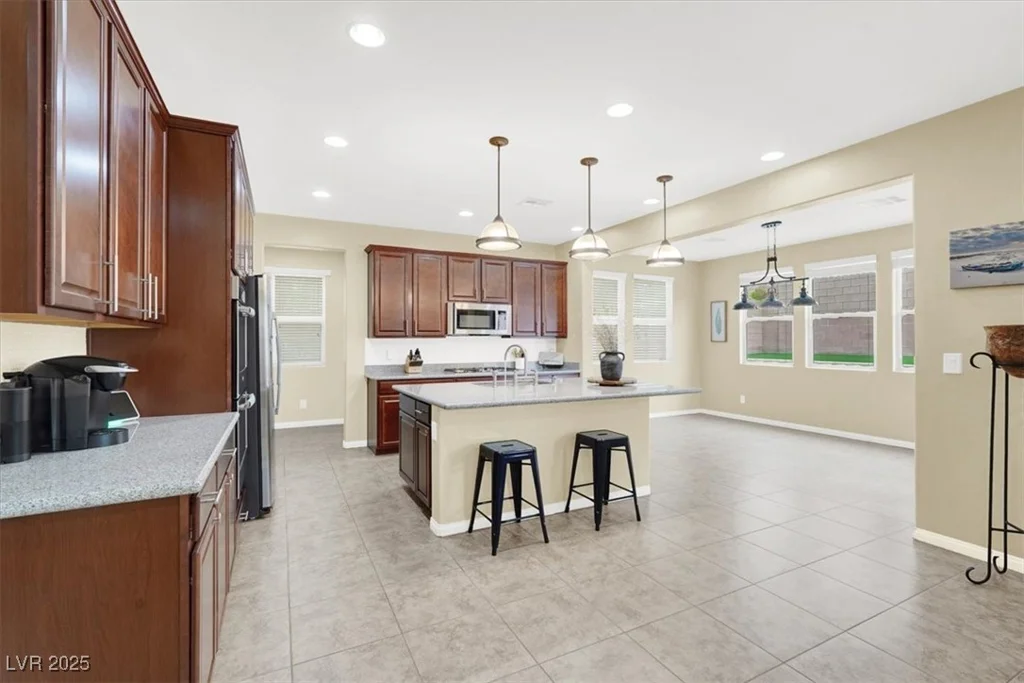 11435 Castor, Las Vegas, NV 89183