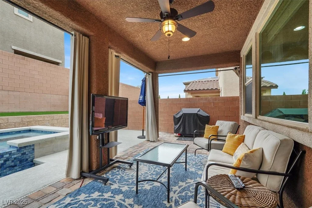 11435 Castor, Las Vegas, NV 89183