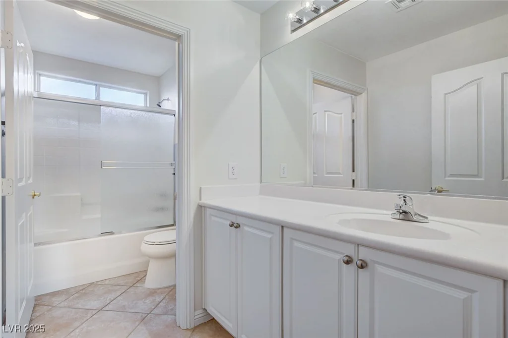 8624 Little Fox, Las Vegas, NV 89123