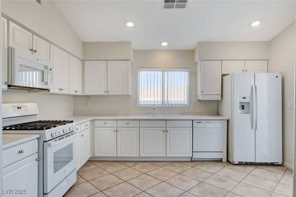 8624 Little Fox, Las Vegas, NV 89123