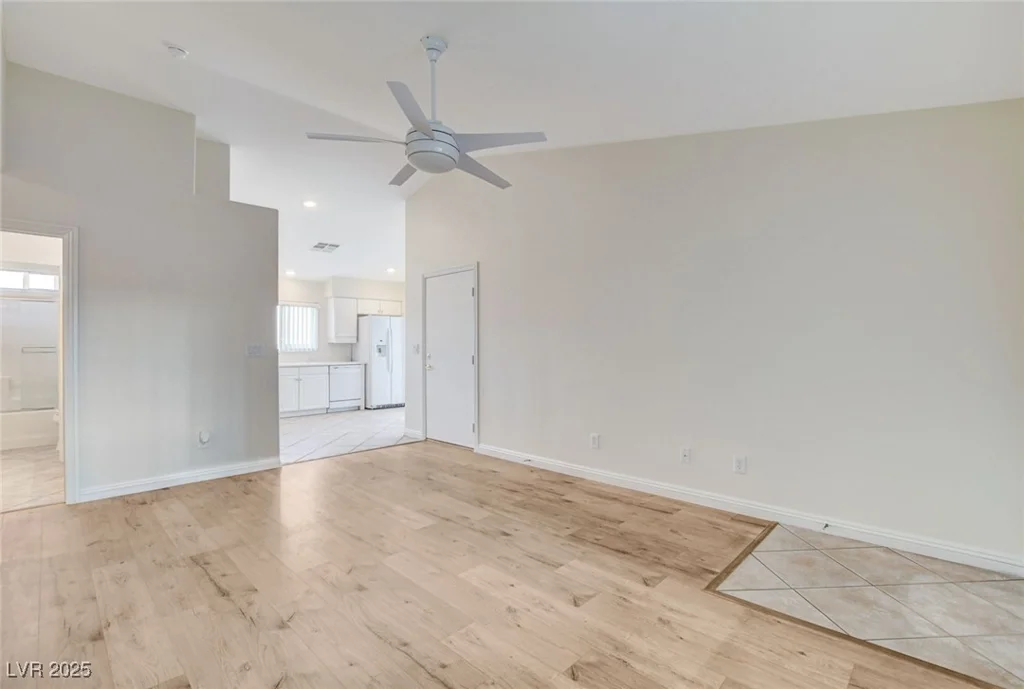 8624 Little Fox, Las Vegas, NV 89123