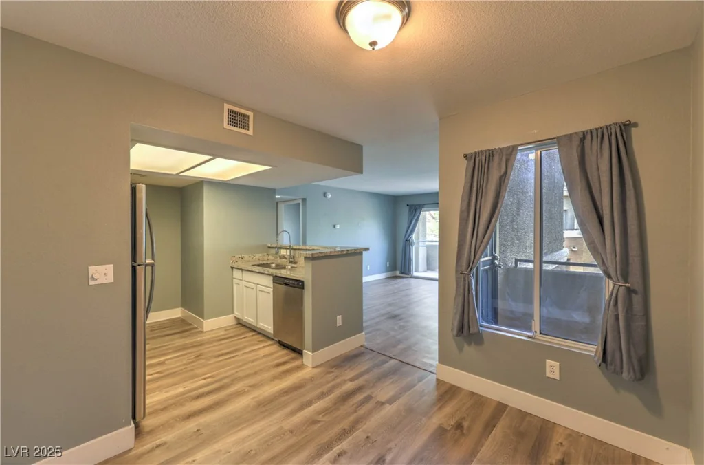 8070 Russell, Las Vegas, NV 89113