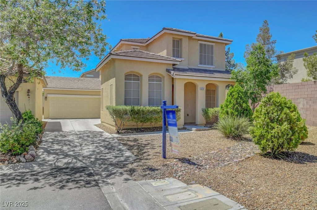6797 Cardoness, Las Vegas, NV 89139