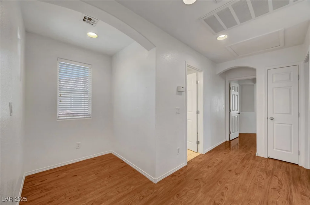 6797 Cardoness, Las Vegas, NV 89139