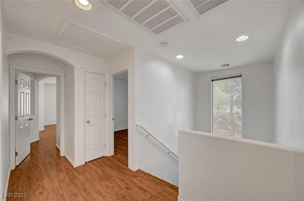 6797 Cardoness, Las Vegas, NV 89139