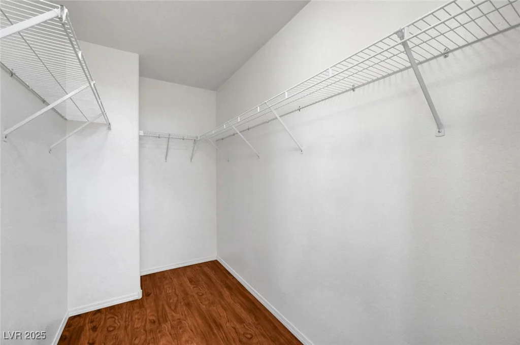6797 Cardoness, Las Vegas, NV 89139