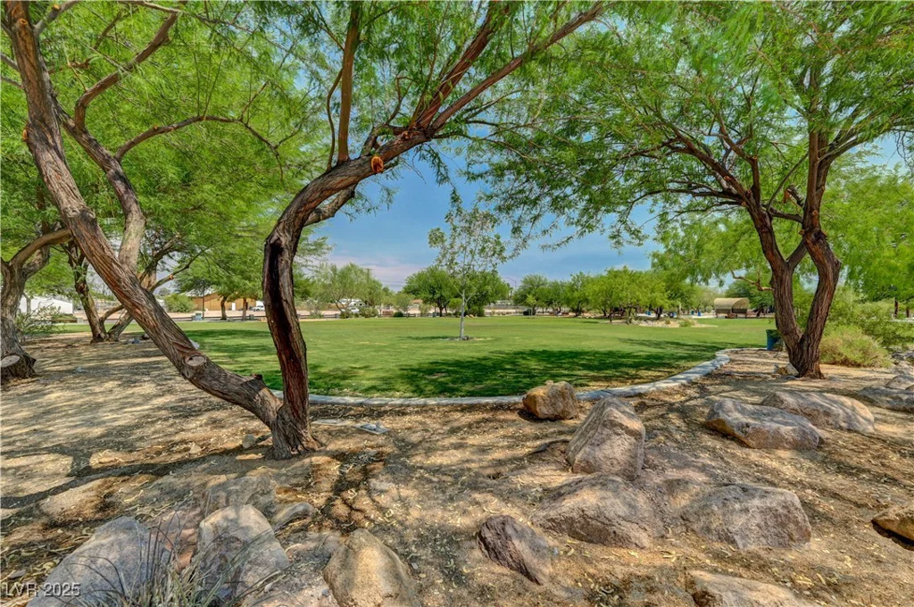 6797 Cardoness, Las Vegas, NV 89139