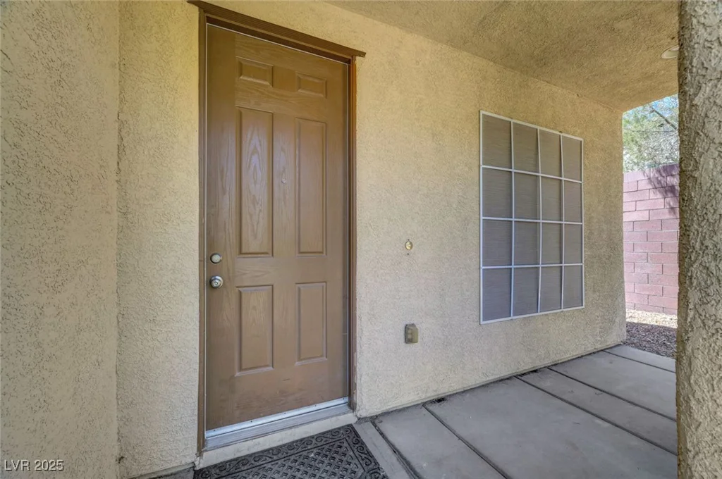 6797 Cardoness, Las Vegas, NV 89139
