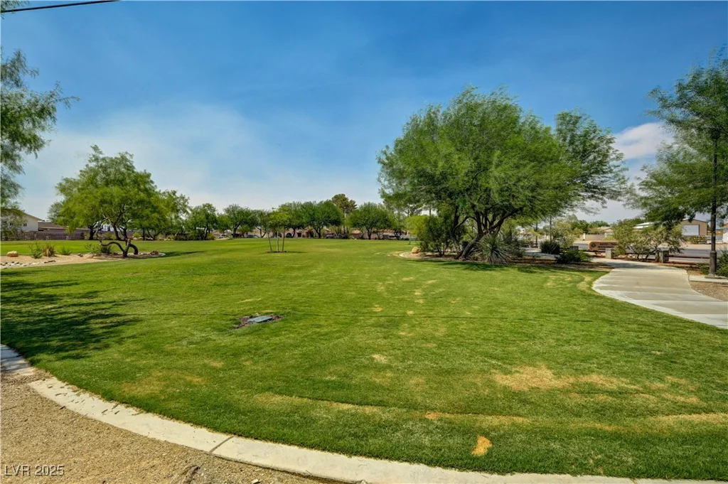 6797 Cardoness, Las Vegas, NV 89139