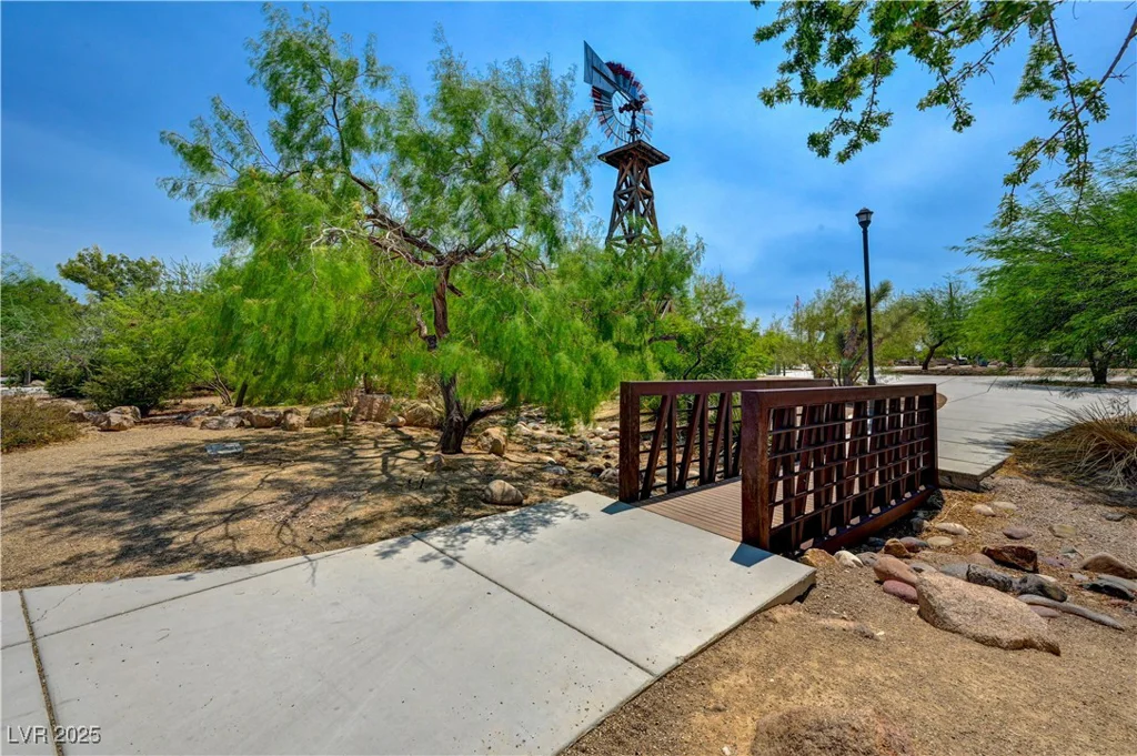 6797 Cardoness, Las Vegas, NV 89139