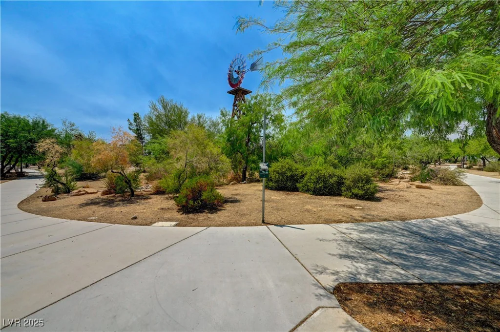 6797 Cardoness, Las Vegas, NV 89139