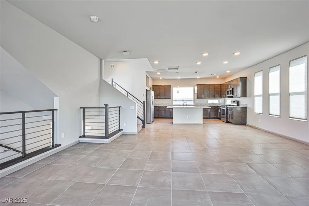 8052 Haywood Estate, Las Vegas, NV 89113