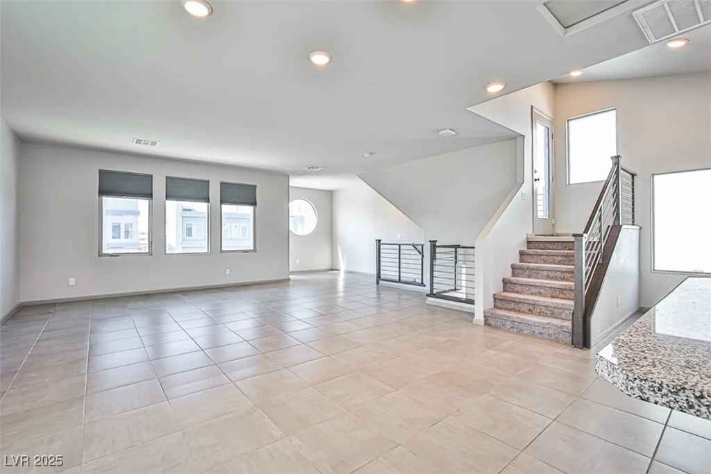 8052 Haywood Estate, Las Vegas, NV 89113