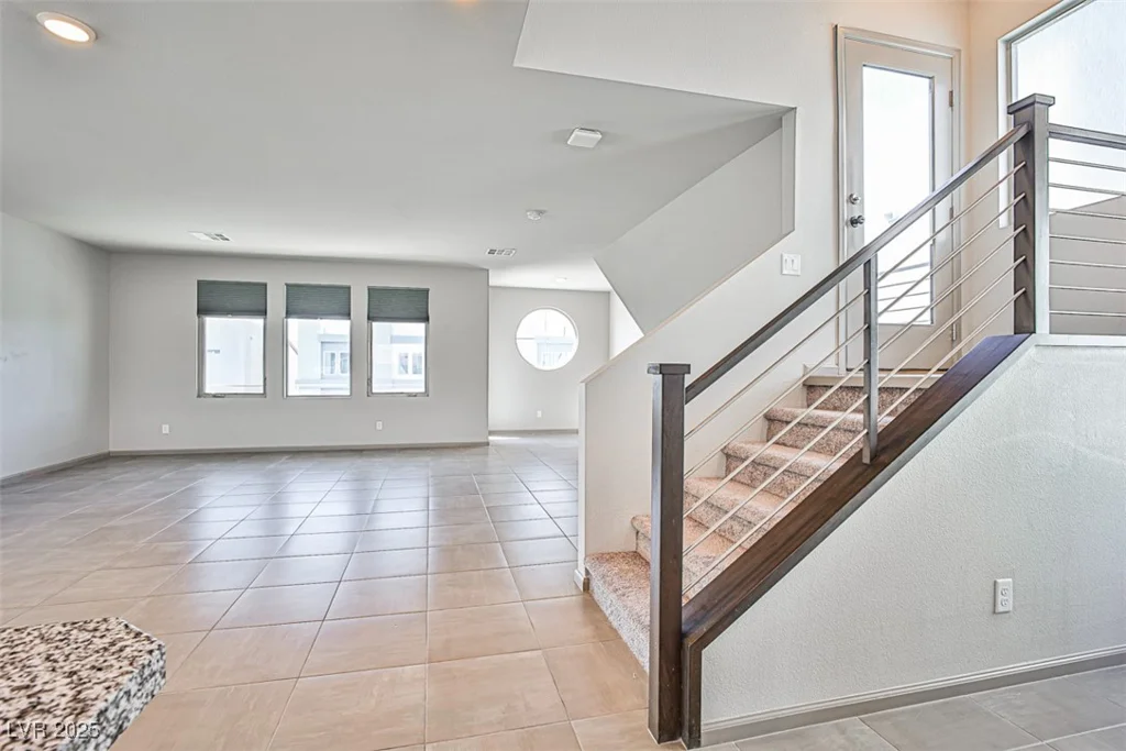 8052 Haywood Estate, Las Vegas, NV 89113