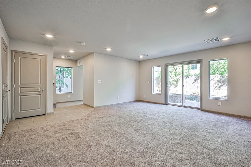 8052 Haywood Estate, Las Vegas, NV 89113