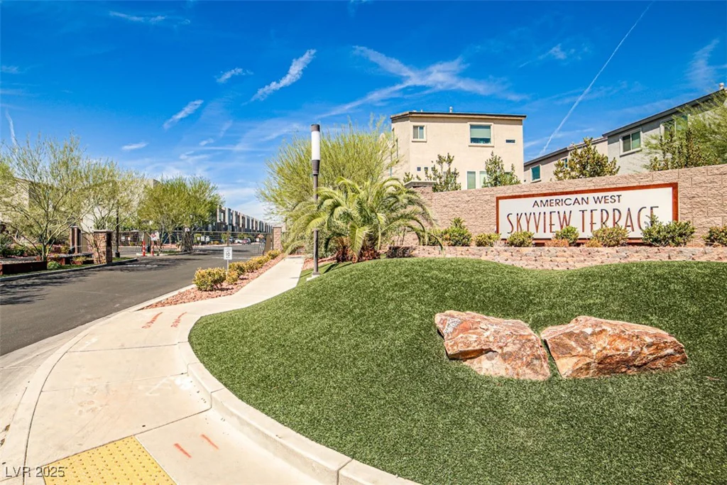 8052 Haywood Estate, Las Vegas, NV 89113