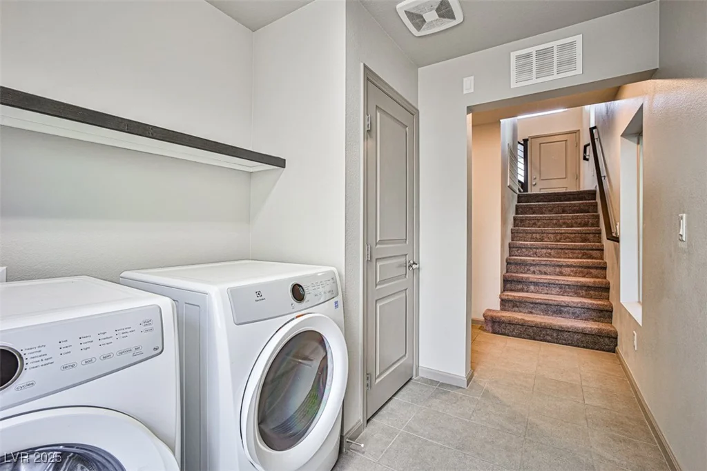 8052 Haywood Estate, Las Vegas, NV 89113