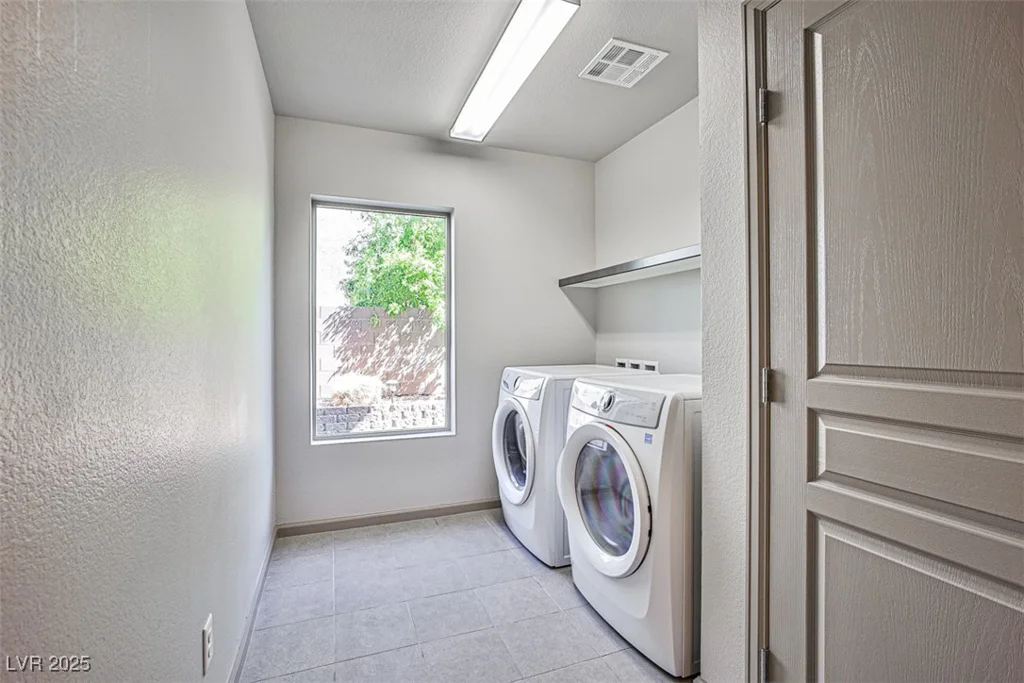 8052 Haywood Estate, Las Vegas, NV 89113