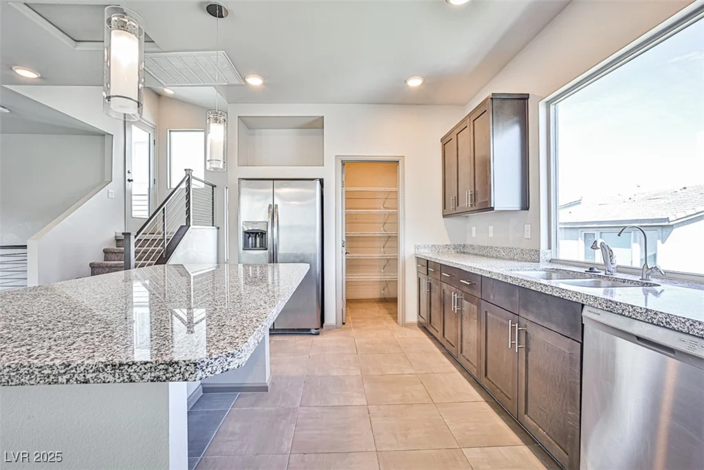 8052 Haywood Estate, Las Vegas, NV 89113