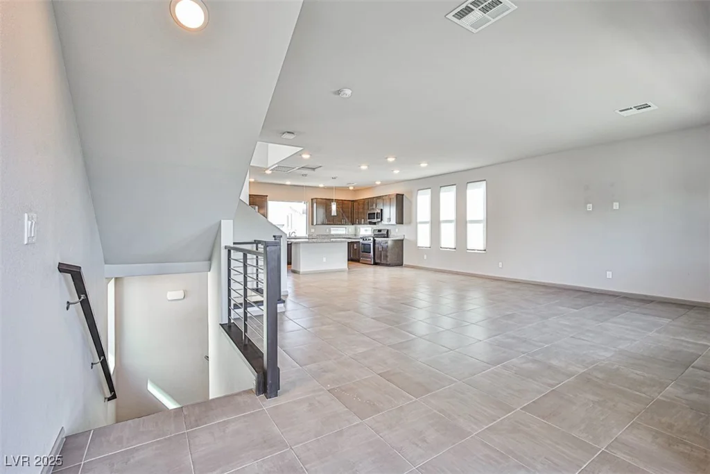 8052 Haywood Estate, Las Vegas, NV 89113