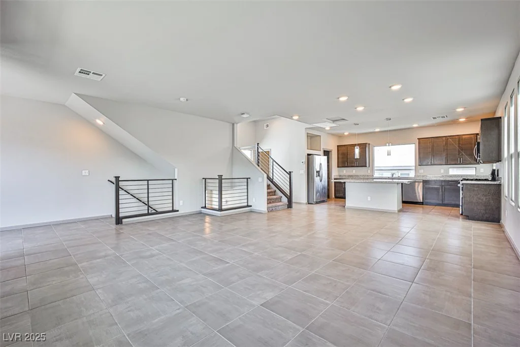 8052 Haywood Estate, Las Vegas, NV 89113