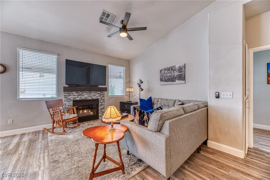 202 Teller, Henderson, NV 89074