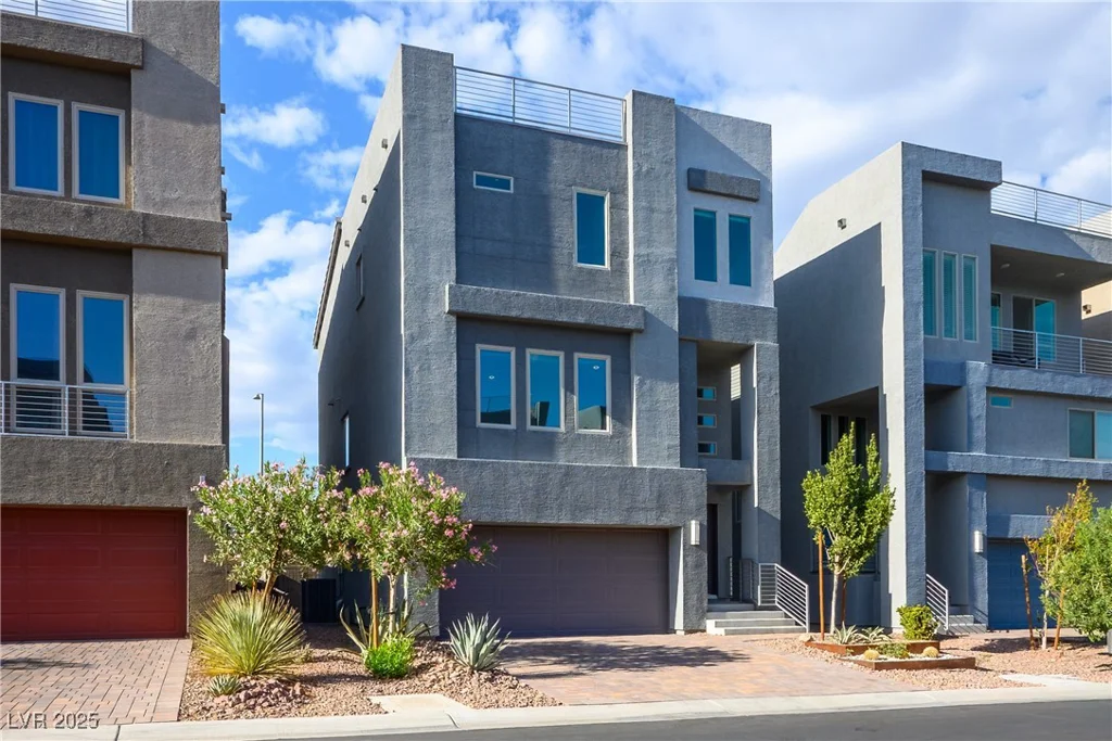 8044 Carpenter Creek, Las Vegas, NV 89113