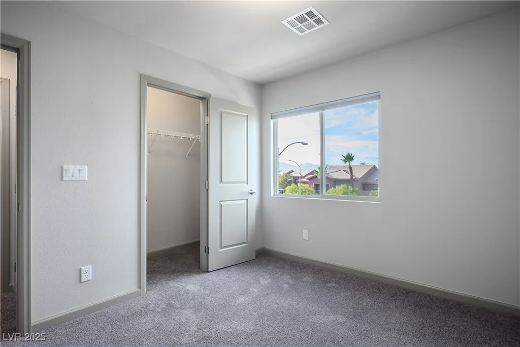8044 Carpenter Creek, Las Vegas, NV 89113