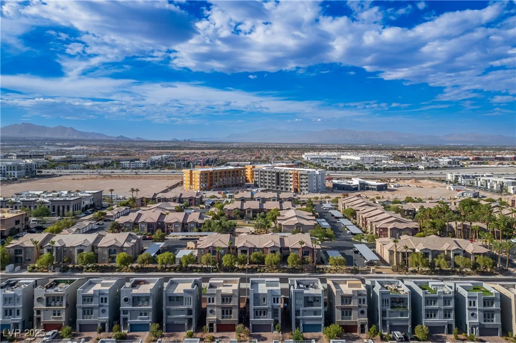 8044 Carpenter Creek, Las Vegas, NV 89113