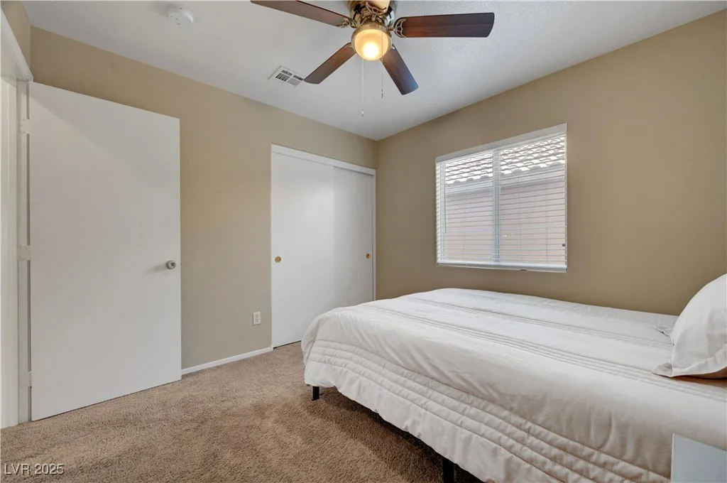 3824 Hollycroft, North Las Vegas, NV 89081