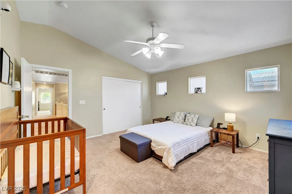 3824 Hollycroft, North Las Vegas, NV 89081