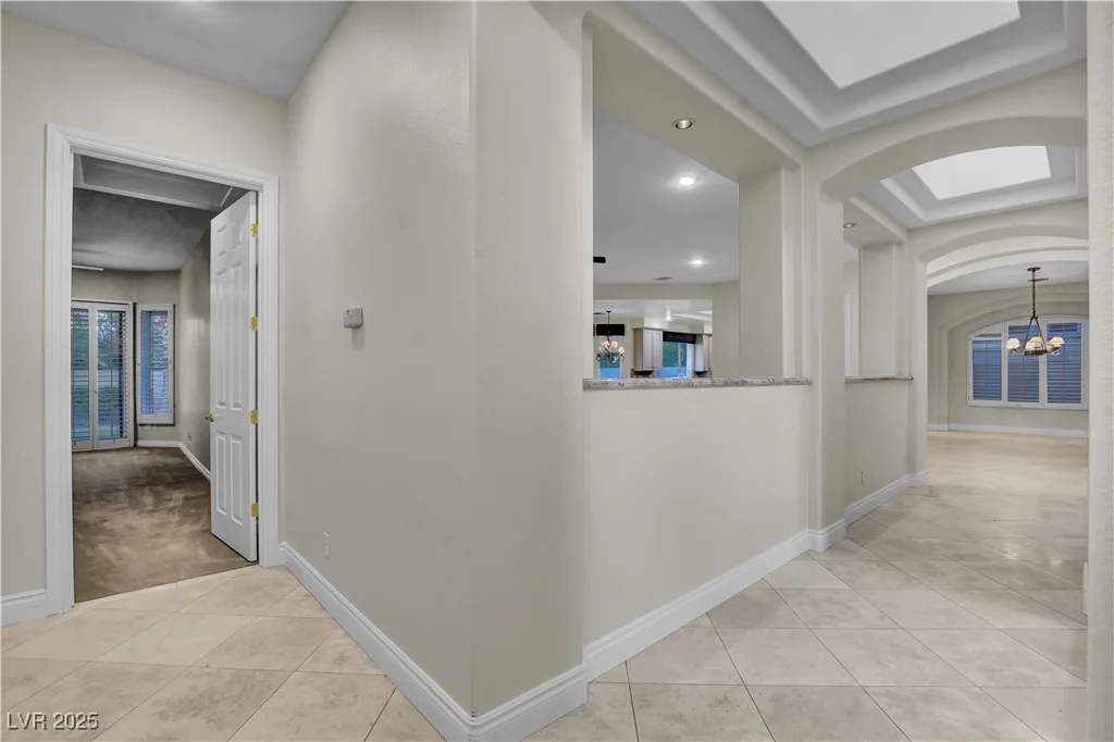 9013 Thornbury, Las Vegas, NV 89134