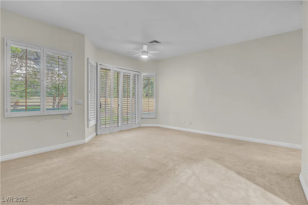 9013 Thornbury, Las Vegas, NV 89134