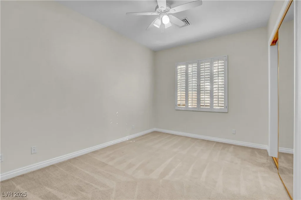 9013 Thornbury, Las Vegas, NV 89134