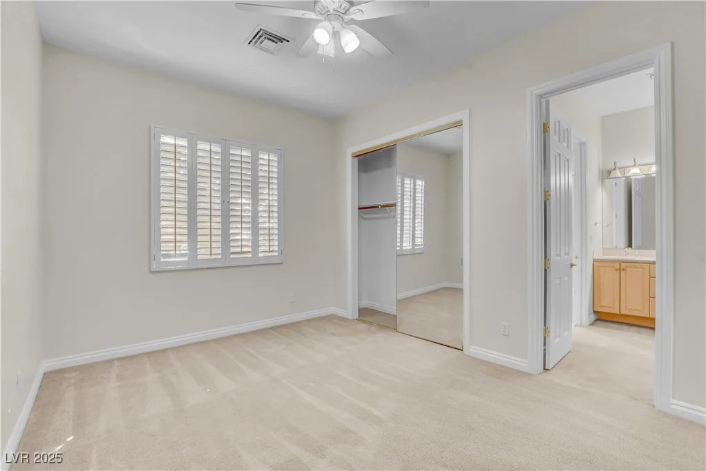 9013 Thornbury, Las Vegas, NV 89134