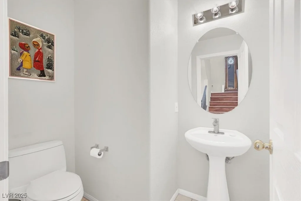 8426 Sluman, Las Vegas, NV 89128
