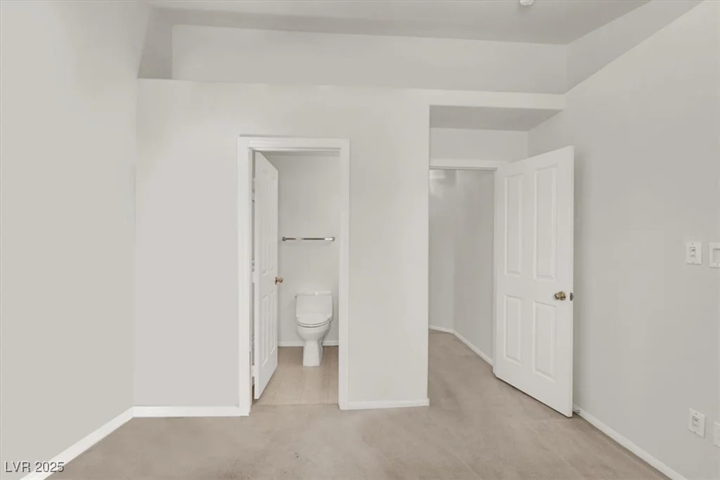 8426 Sluman, Las Vegas, NV 89128