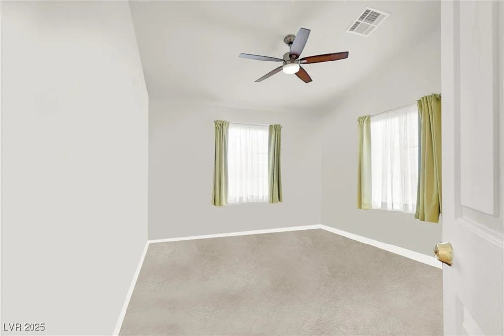 8426 Sluman, Las Vegas, NV 89128