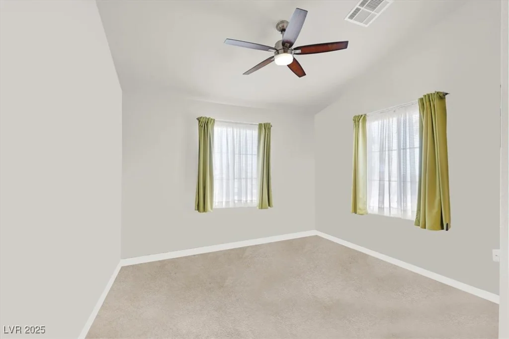 8426 Sluman, Las Vegas, NV 89128