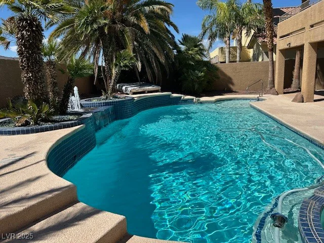 7751 Locke Haven, Las Vegas, NV 89123